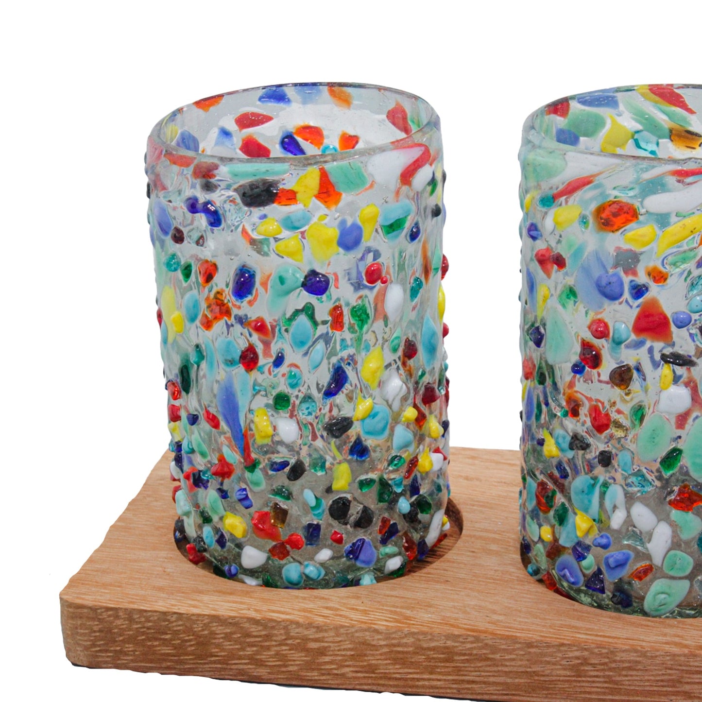 3 vasos de vidrio soplado granulado con base de madera