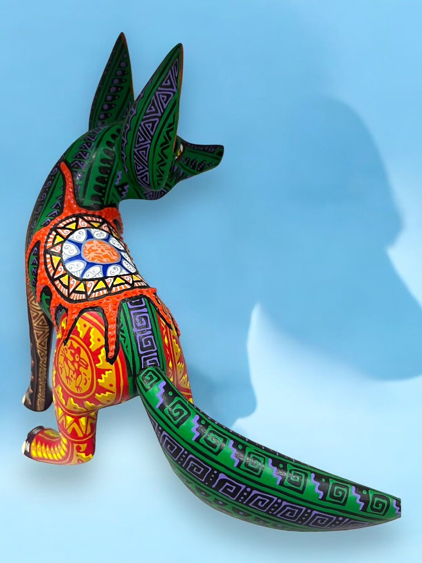 Alebrije de Coyote: Arte Mexicano de Oaxaca