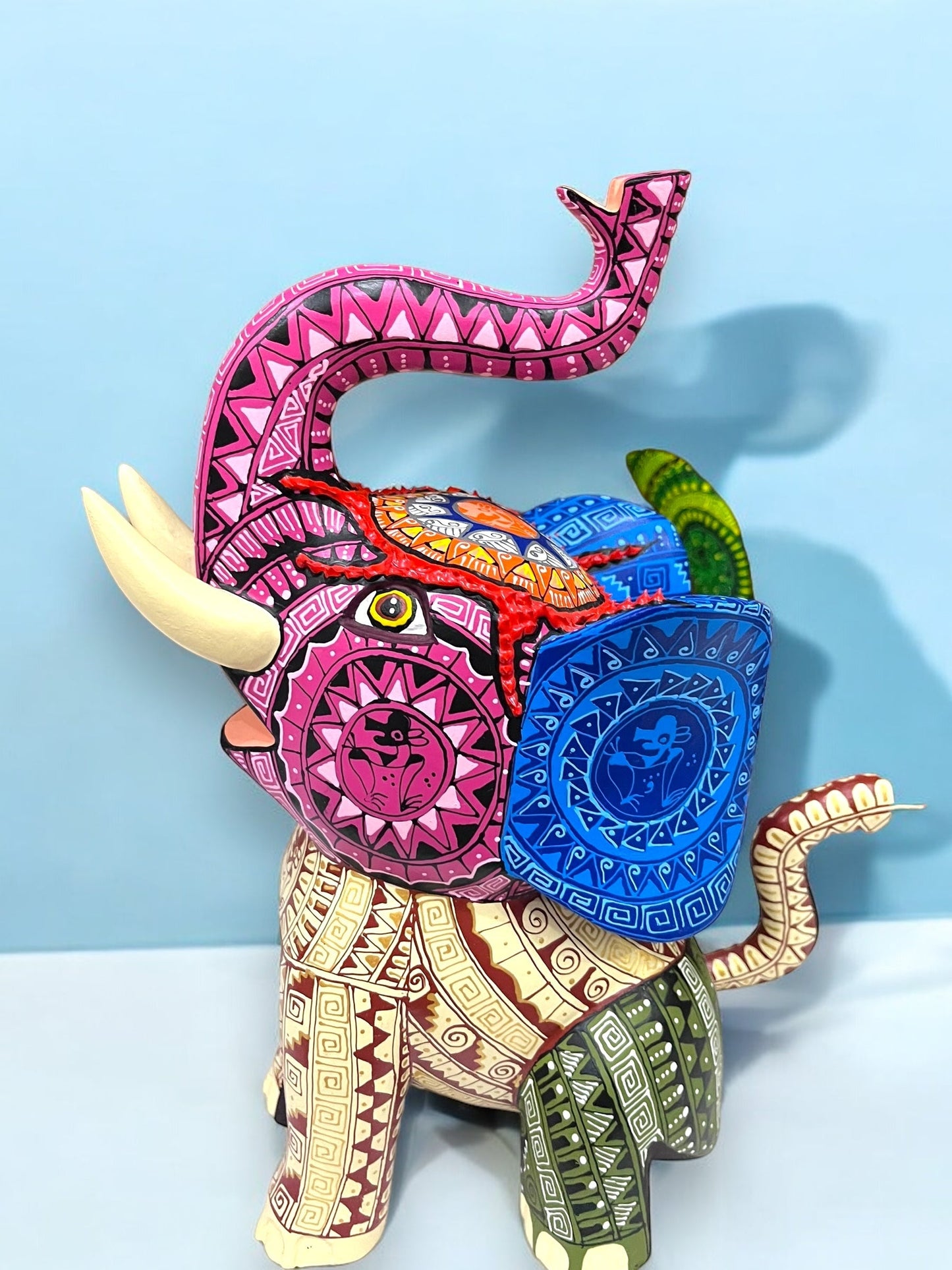 Alebrije de Elefante Multicolor