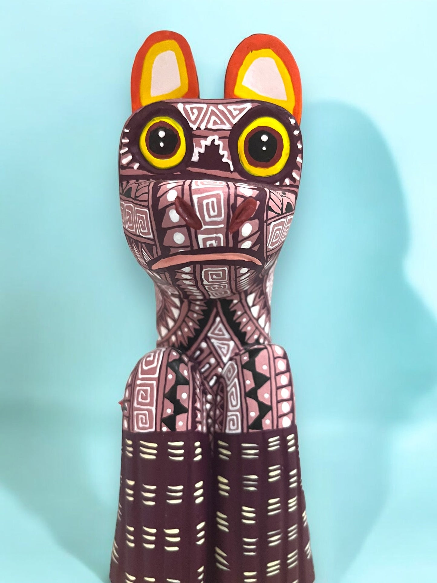 figura de madera de Nutria Alebrije